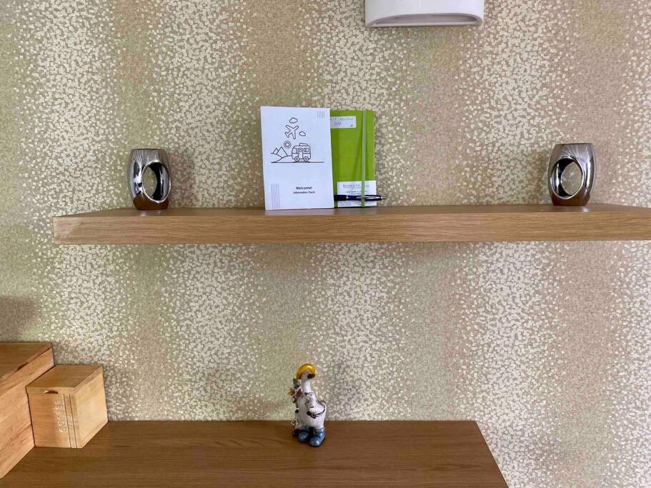 Contemporary Duplex - Private Patio & Parking Apartment Stockport Luaran gambar